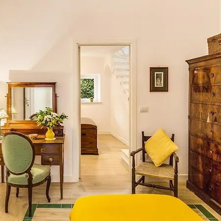 Villa Casa Bianca In The Heart Of The Town, Daily Housekeeping & Concierge