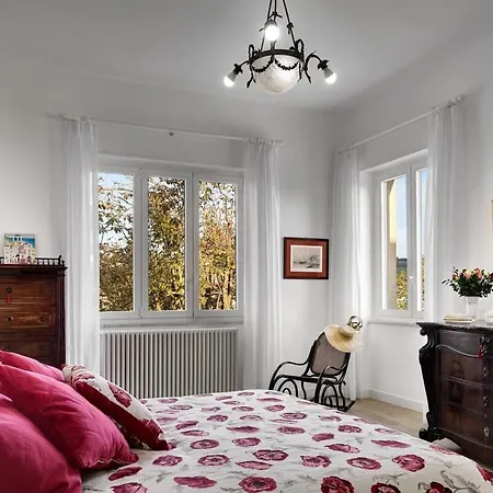 Casa Bianca In The Heart Of The Town, Daily Housekeeping & Concierge Villa *